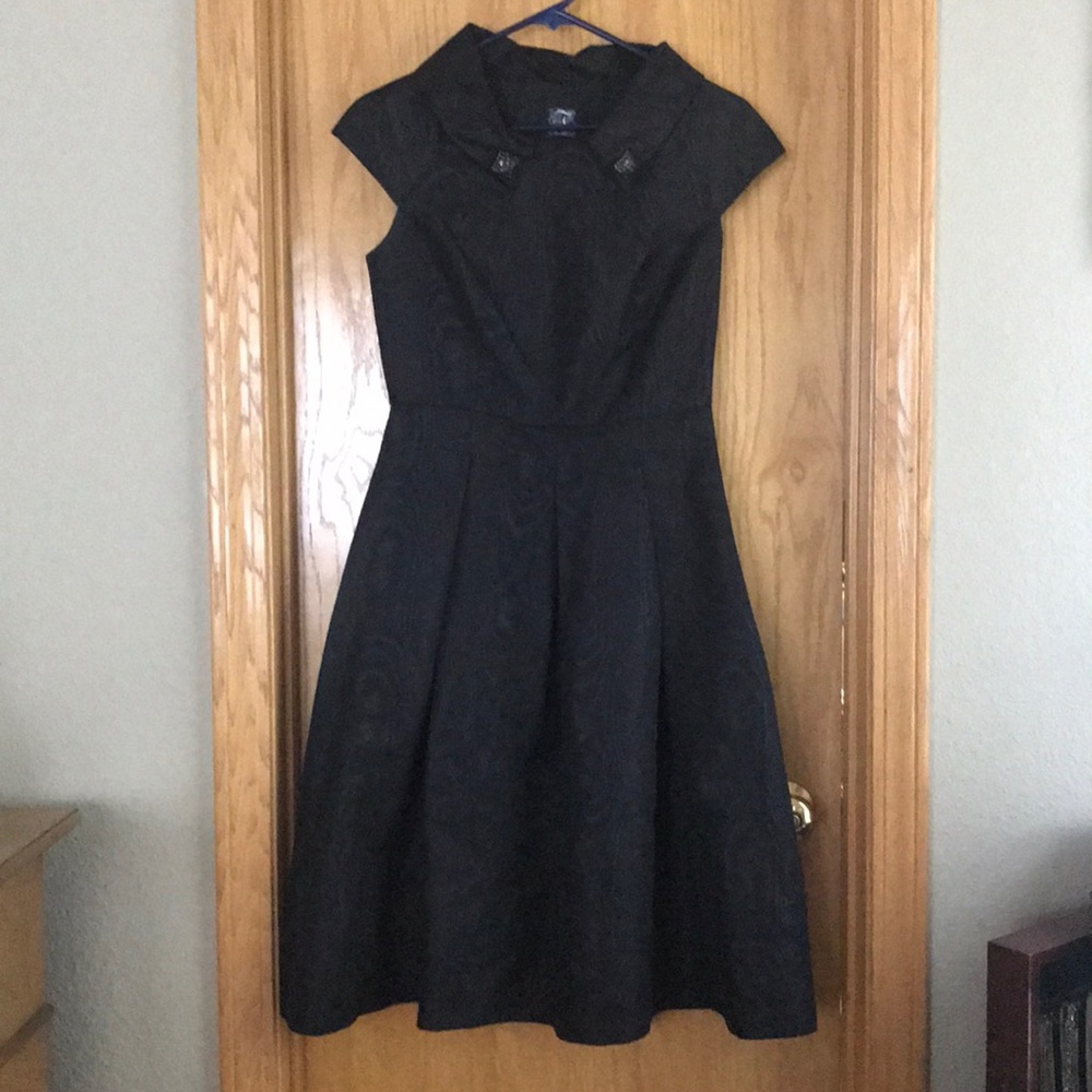 Jax size 4 dress